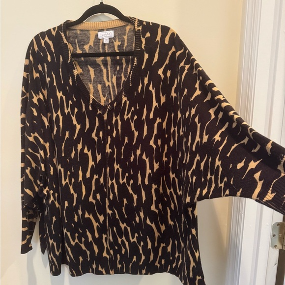 Mud Pie Leopard Print Sweater in Black and Tan - Picture 1 of 4